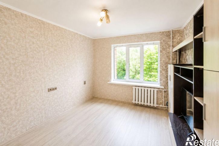 6-комн квартира проспект Кирова, 36А,  д. 36А