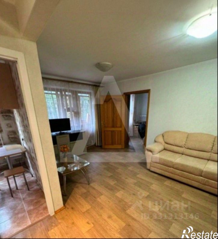 2-комн квартира Революционная улица, 56,  д. 56