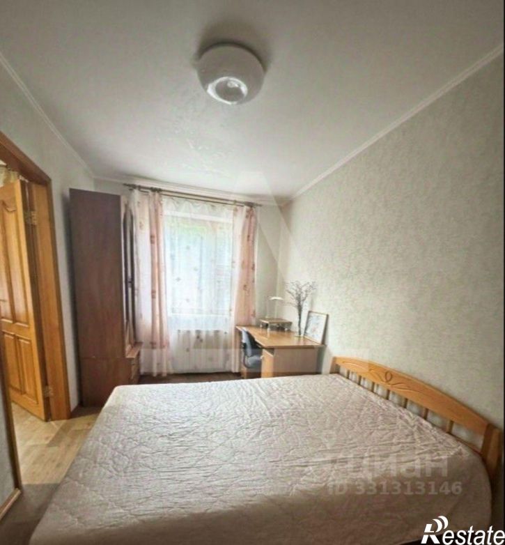 2-комн квартира Революционная улица, 56,  д. 56