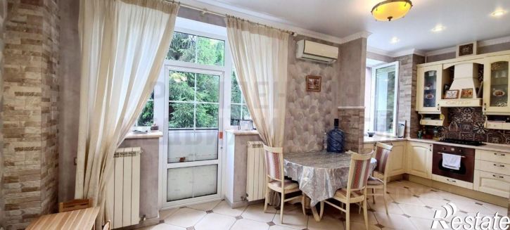 3-комн квартира 8-я просека, 10Д,  д. 10Д