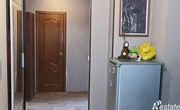3-комн квартира улица Парижской Коммуны, 30,  д. 30