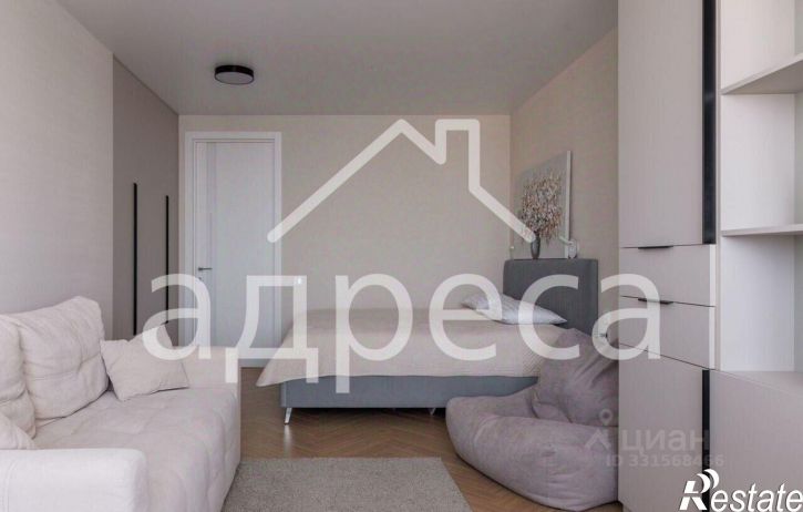 3-комн квартира улица Луначарского, 5,  д. 5