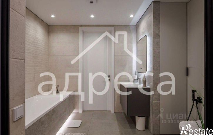 3-комн квартира улица Луначарского, 5,  д. 5