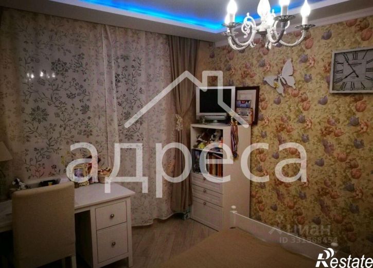 3-комн квартира ул Дыбенко, 23,  д. 23