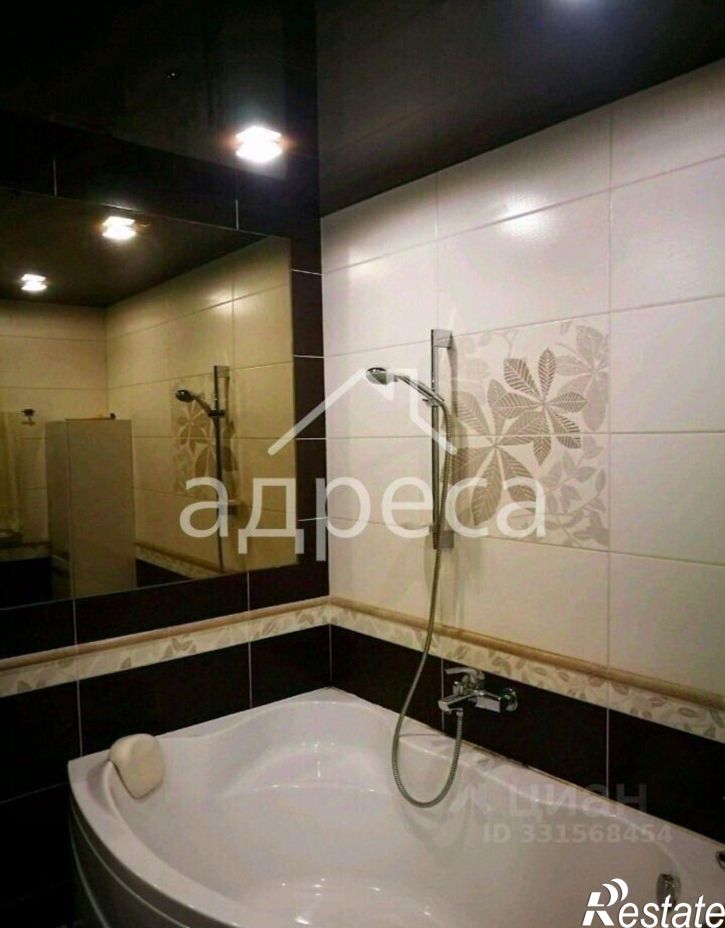 3-комн квартира ул Дыбенко, 23,  д. 23