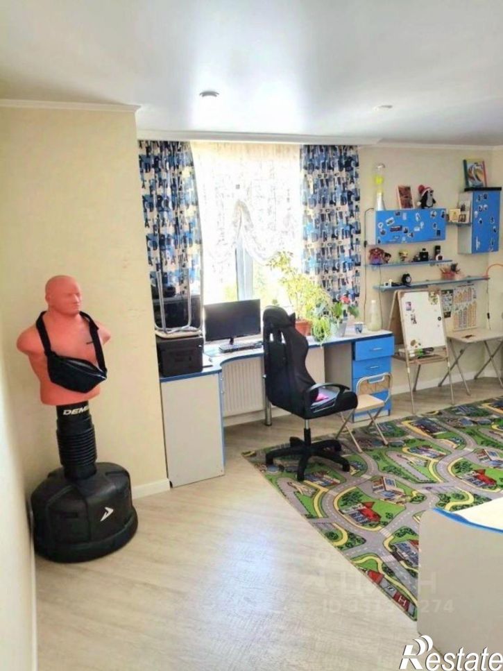 3-комн квартира Молодёжная улица, 18,  д. 18