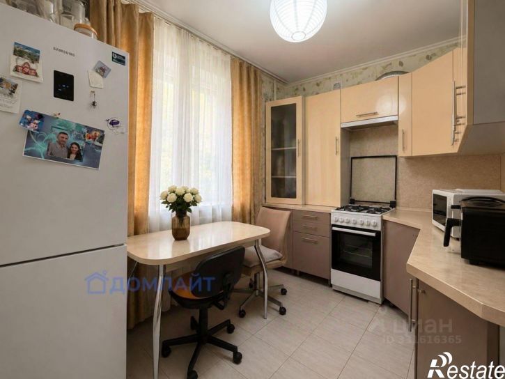 2-комн квартира улица Евгения Золотухина, 22,  д. 22