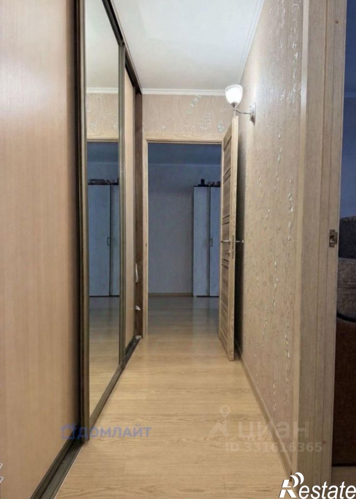 2-комн квартира улица Евгения Золотухина, 22,  д. 22