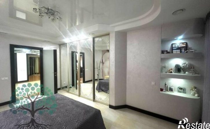6-комн квартира 5-я просека, 95,  д. 95