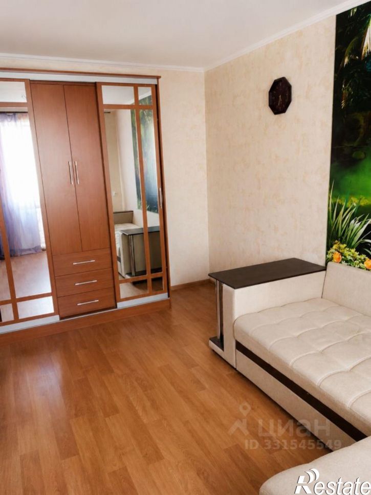 1-комн квартира ул Евгения Золотухина, 32,  д. 32