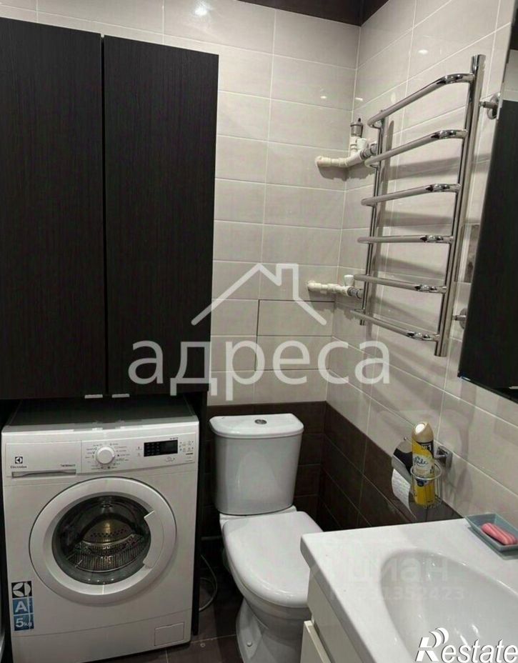 2-комн квартира б-р Ивана Финютина, 45,  д. 45