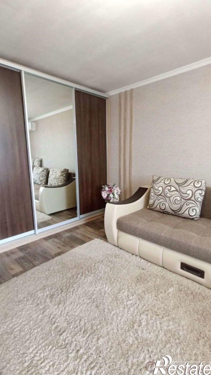 2-комн квартира улица Енисейская,дом 37