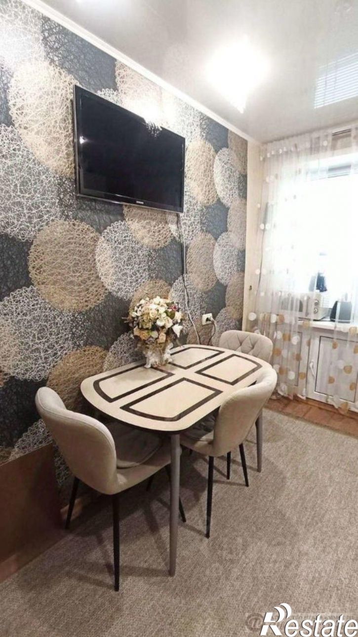 2-комн квартира улица Енисейская,дом 37
