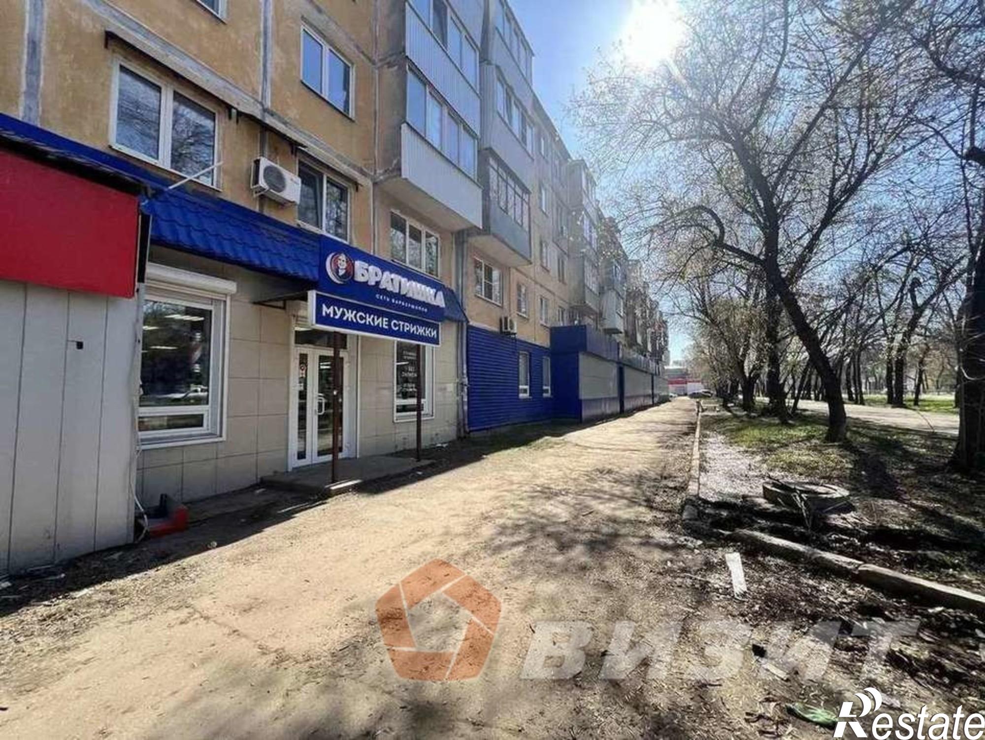 Купить торговое помещение за 17 000 000 рублей на Советской Армии улица, 167