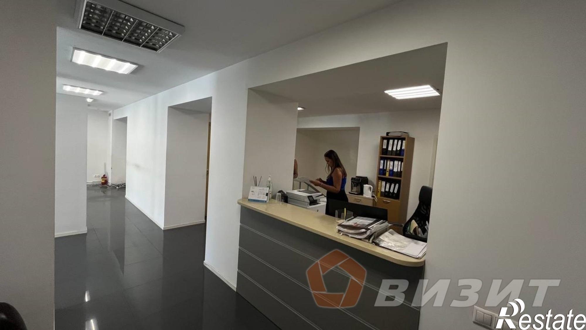 Купить офис, помещение под офис за 33 750 000 рублей на Водников улица, 35