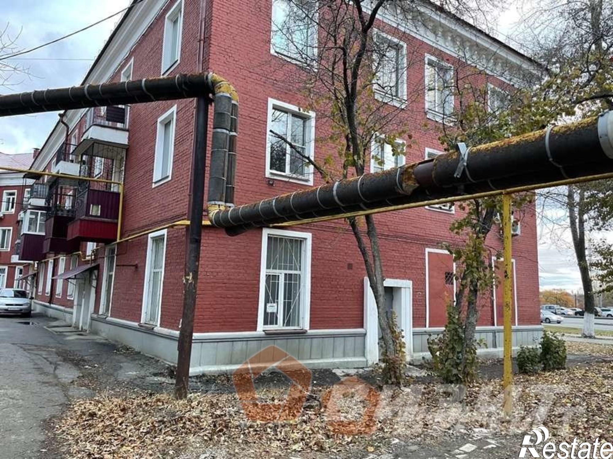 Сдать торговое помещение за 70 000 рублей на 2-й квартал, 49