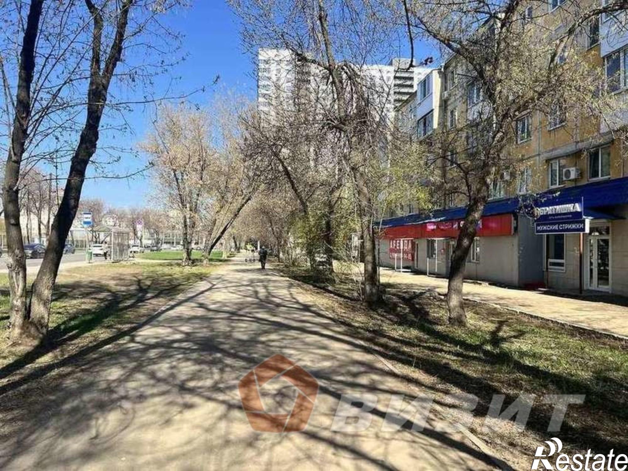 Купить торговое помещение за 17 000 000 рублей на Советской Армии улица, 167