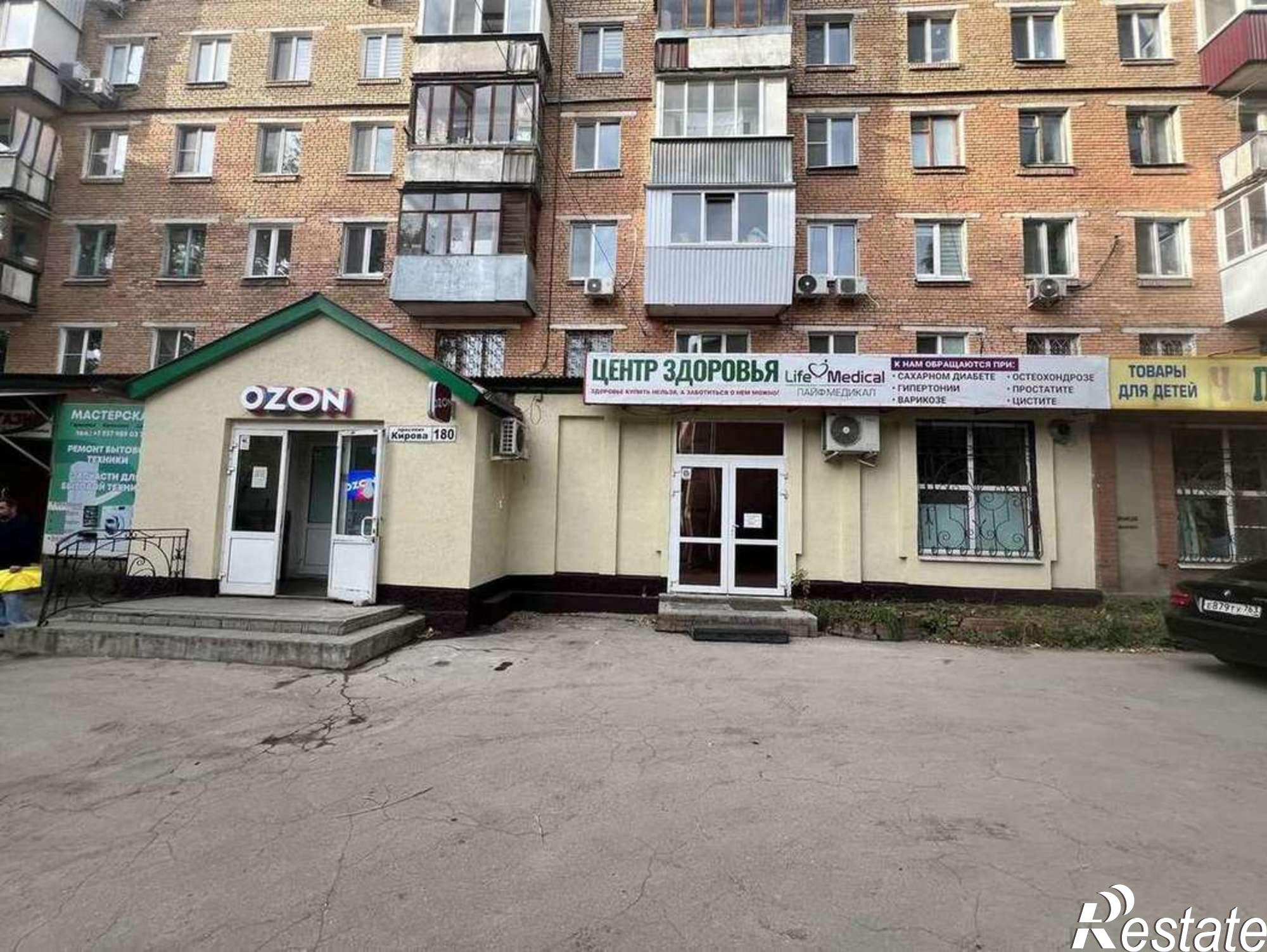 Сдать торговое помещение за 65 000 рублей на Кирова проспект, 180