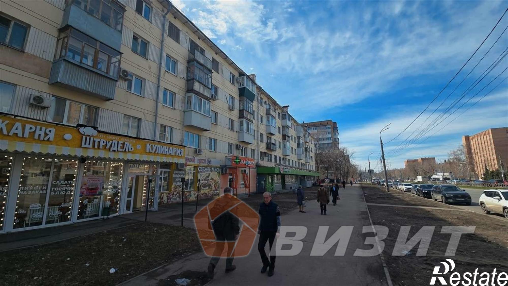 Купить торговое помещение за 15 000 000 рублей на Гагарина улица, 33