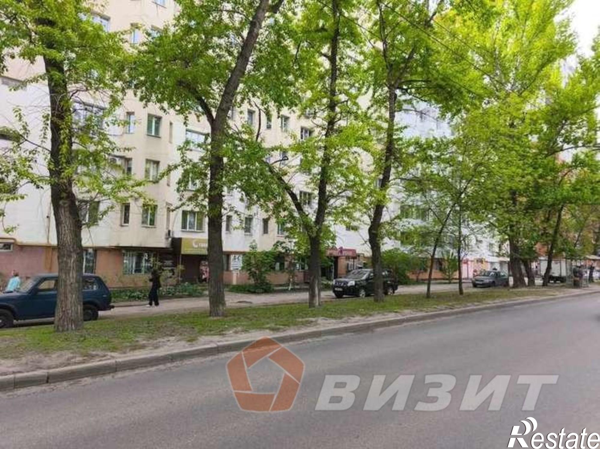 Купить торговое помещение за 16 000 000 рублей на Вольская улица, 81