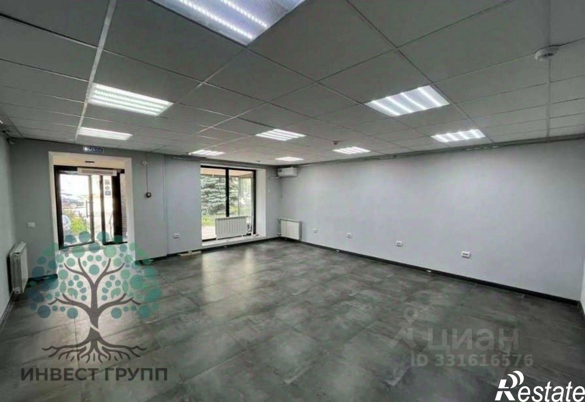 Сдать торговое помещение за 55 781 рублей на ул Аэродромная, 72А