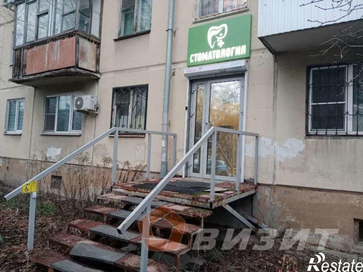 Торговое помещение Мориса Тореза улица, 48
