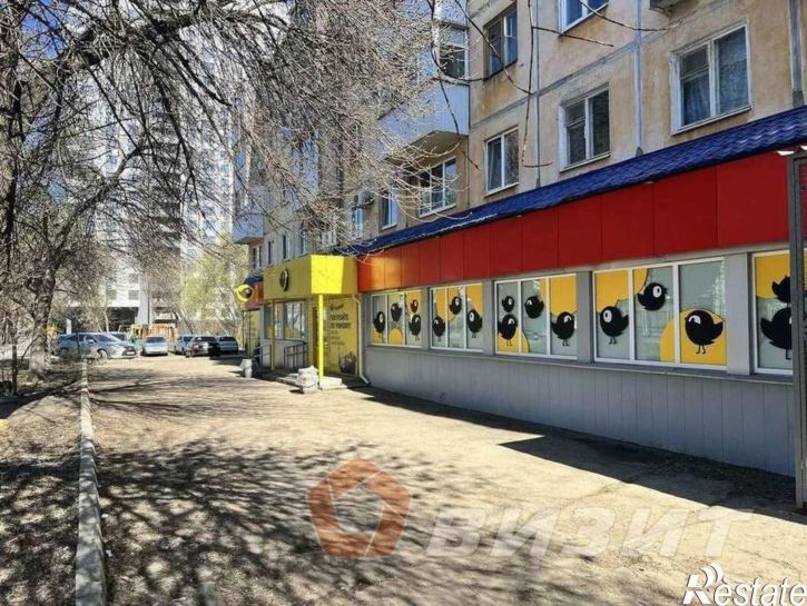 Торговое помещение Советской Армии улица, 167