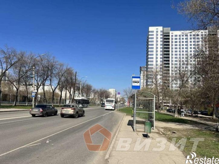 Торговое помещение Советской Армии улица, 167