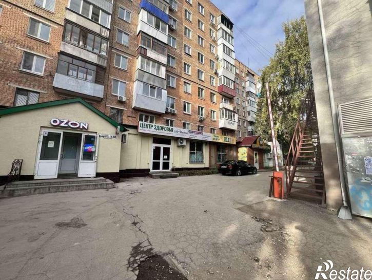 Торговое помещение Кирова проспект, 180