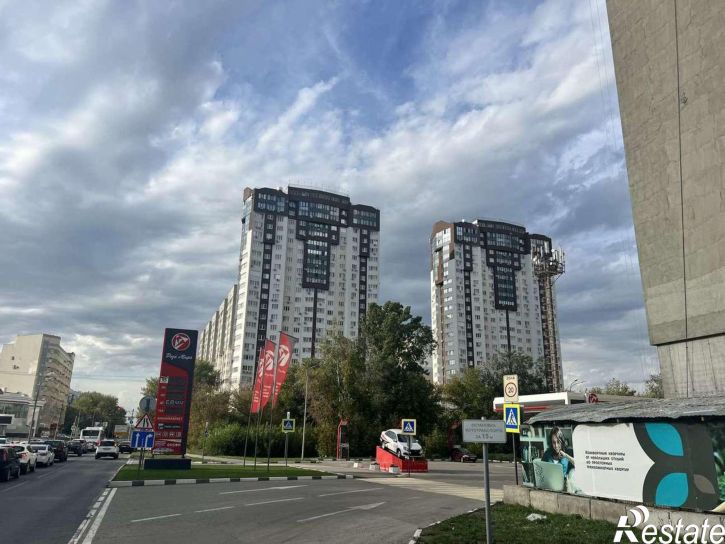Торговое помещение Советской Армии улица, 167