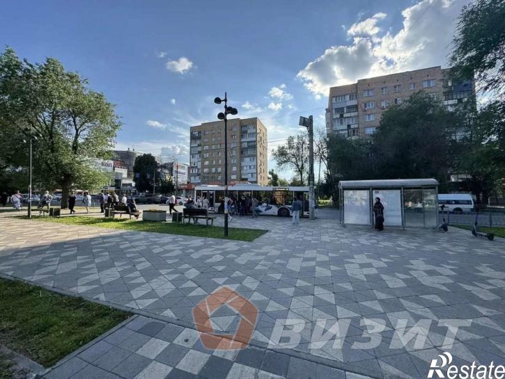 Торговое помещение Авроры улица, 111