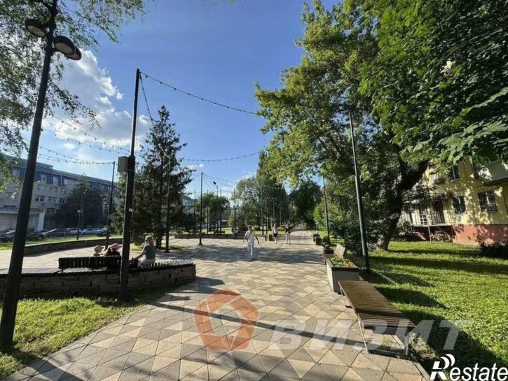 Торговое помещение Авроры улица, 111