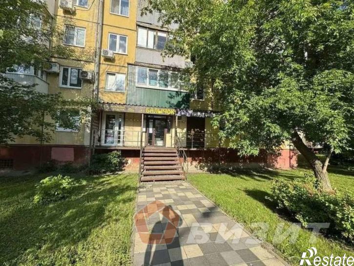 Торговое помещение Авроры улица, 111