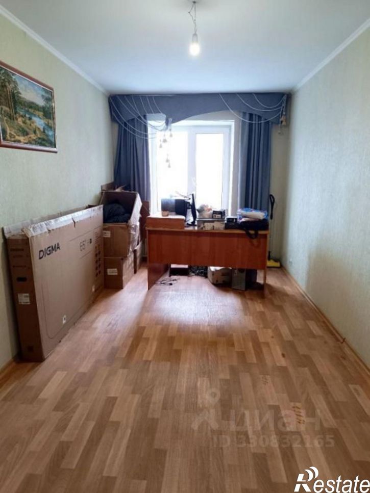 4-комн квартира ул Парусная, 10,  д. 10