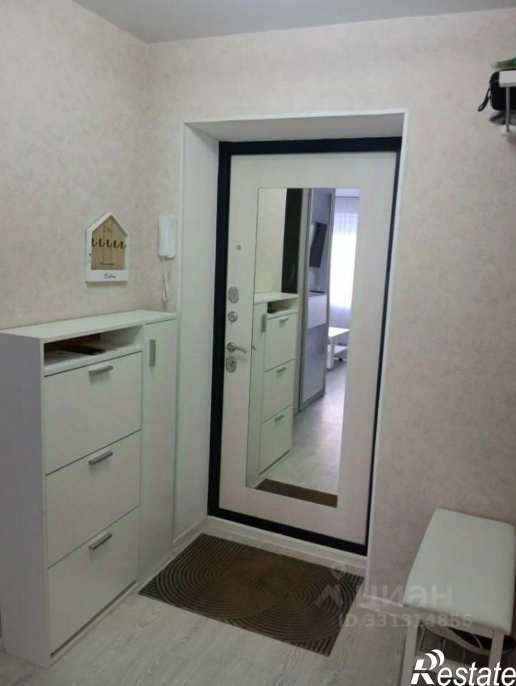 1-комн квартира ул Николая Баженова, 8,  д. 8