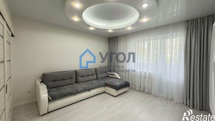 3-комн квартира ул Парижской Коммуны, 24А,  д. 24А