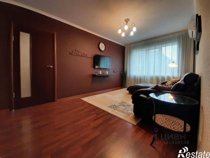 3-комн квартира ул Челюскинцев, 10,  д. 10
