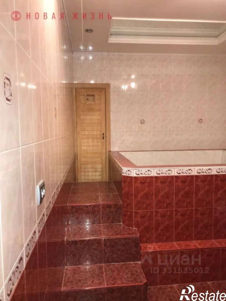5-комн квартира ул Фрунзе, 142,  д. 142