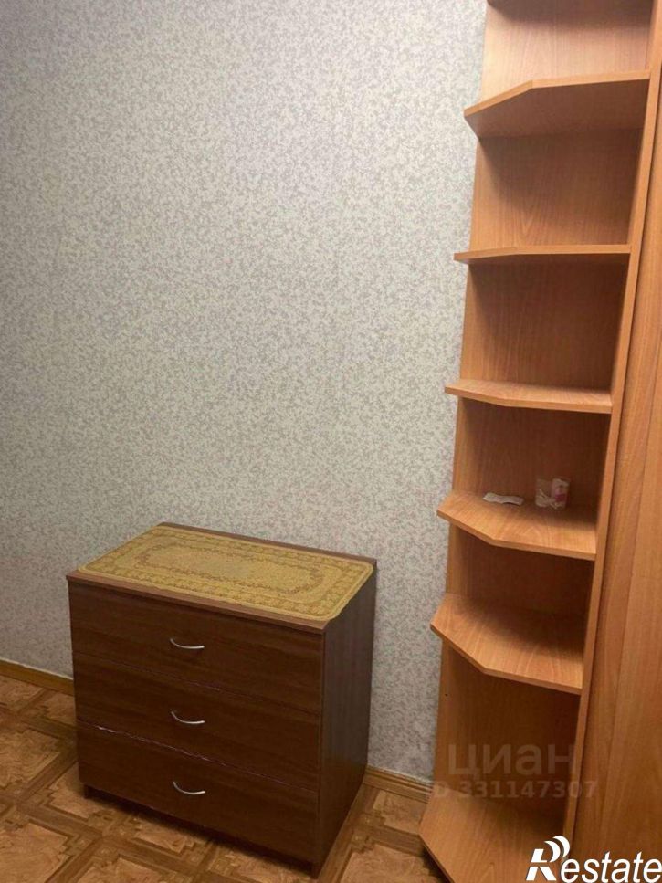 2-комн квартира 11-й кв-л, 20,  д. 20