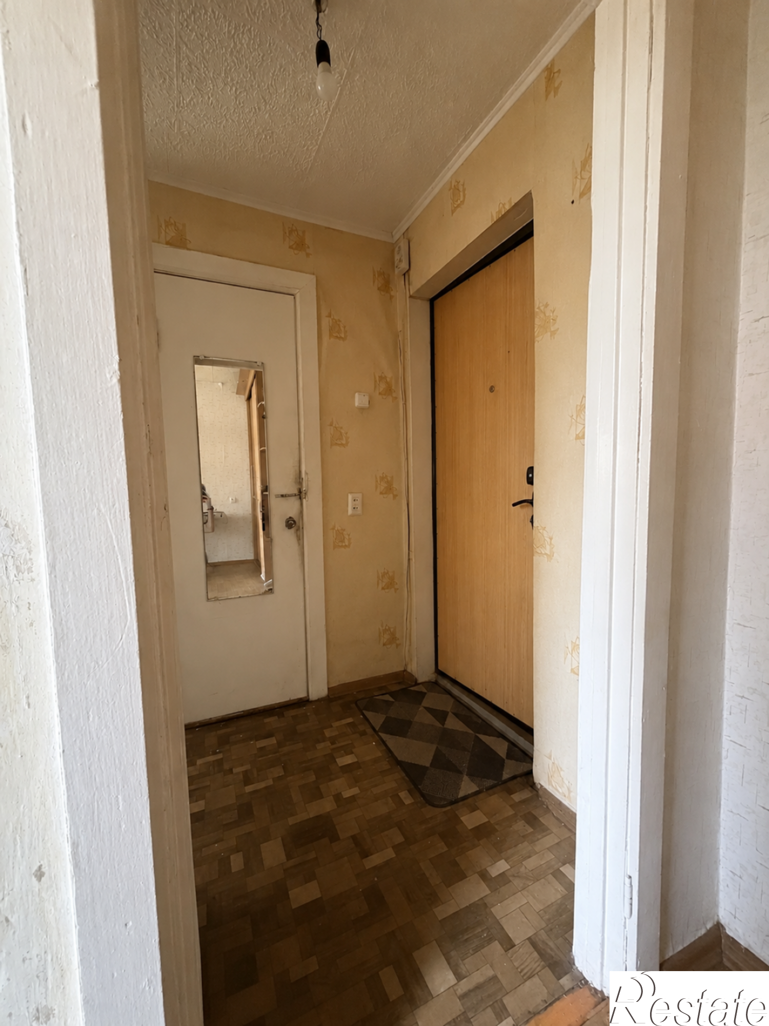 Купить квартиру за 2 800 000 рублей на Дыбенко улица, 124