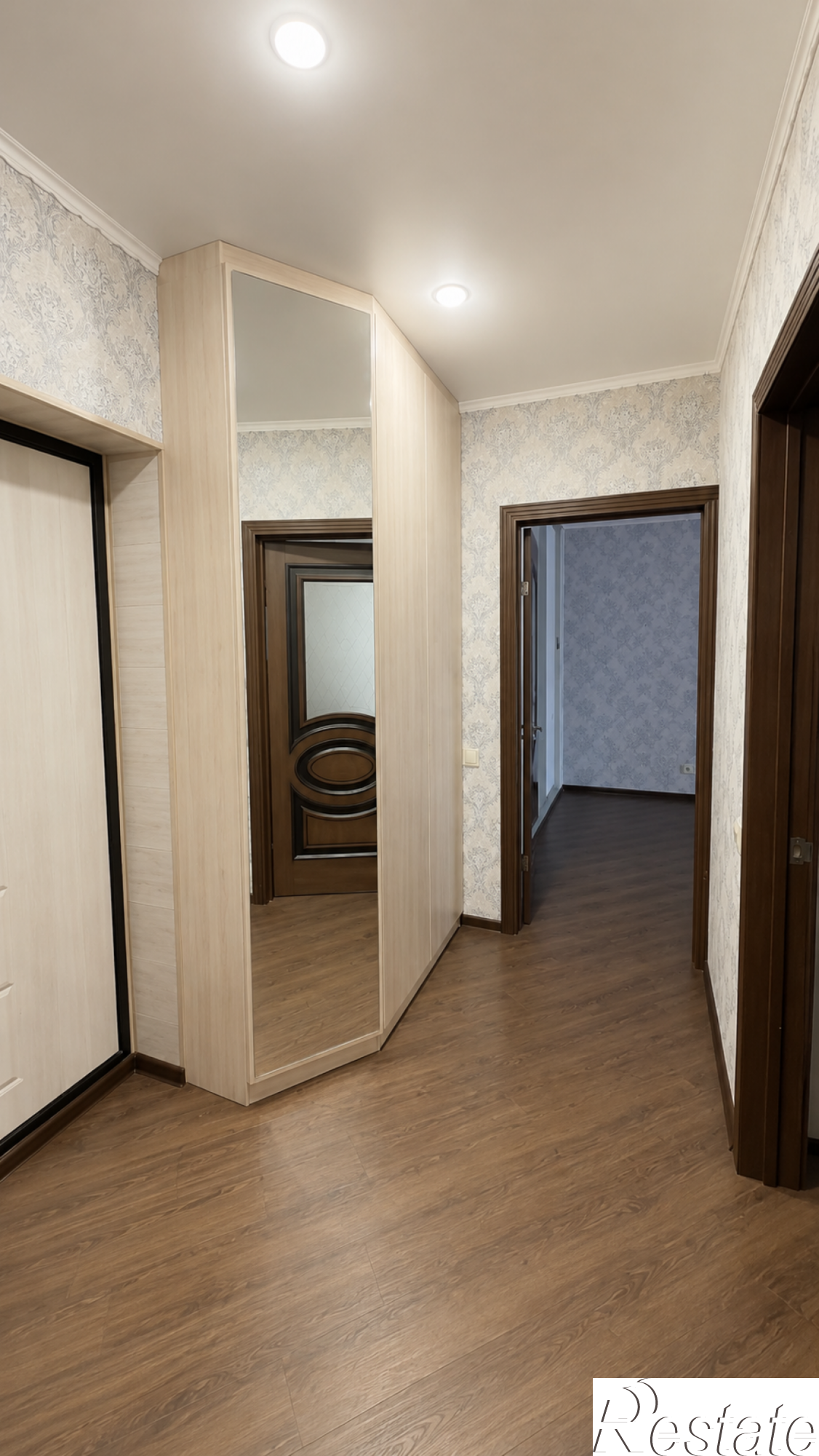 Купить квартиру за 9 500 000 рублей на Мечникова улица, 3