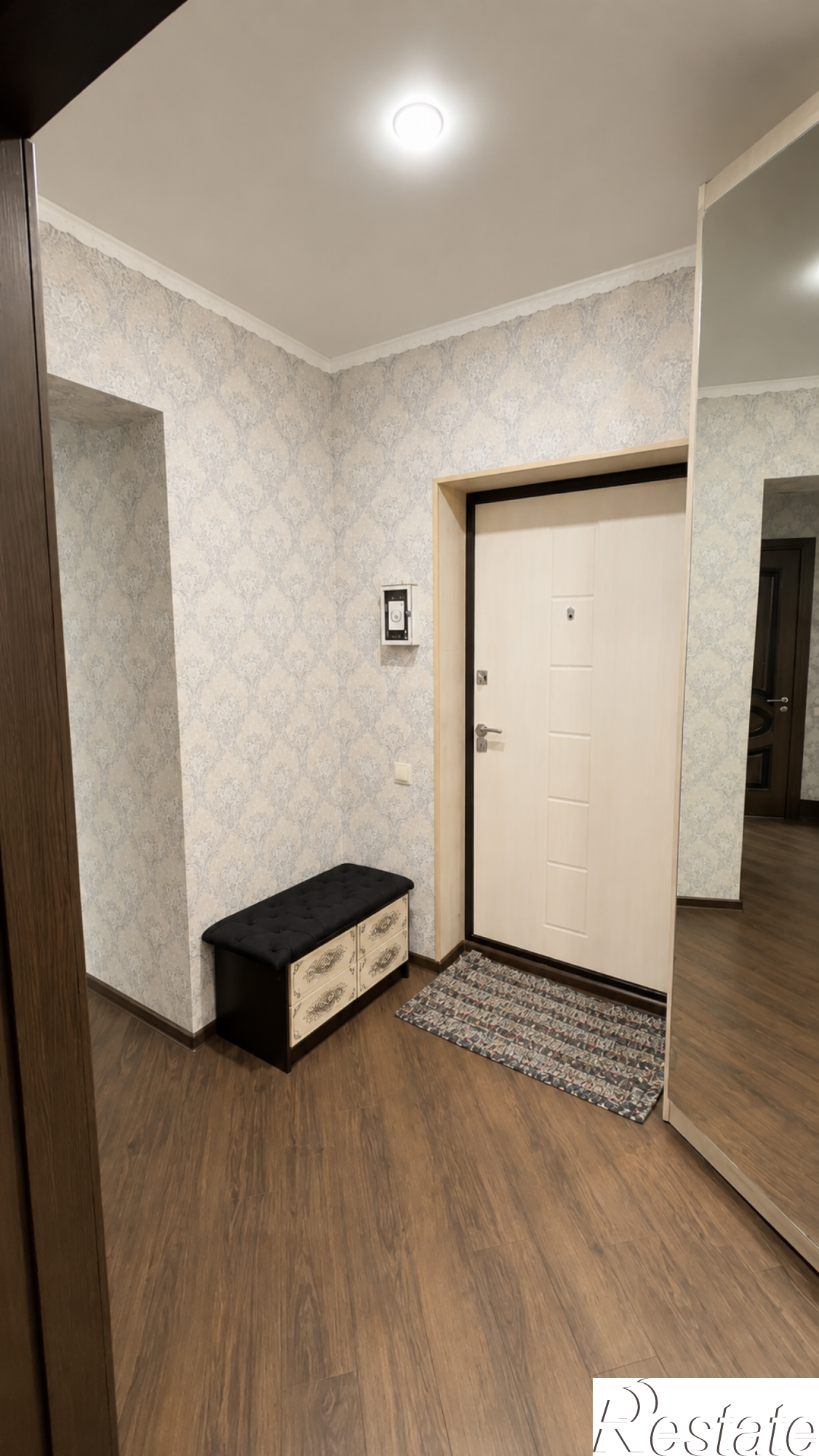 Купить квартиру за 9 500 000 рублей на Мечникова улица, 3