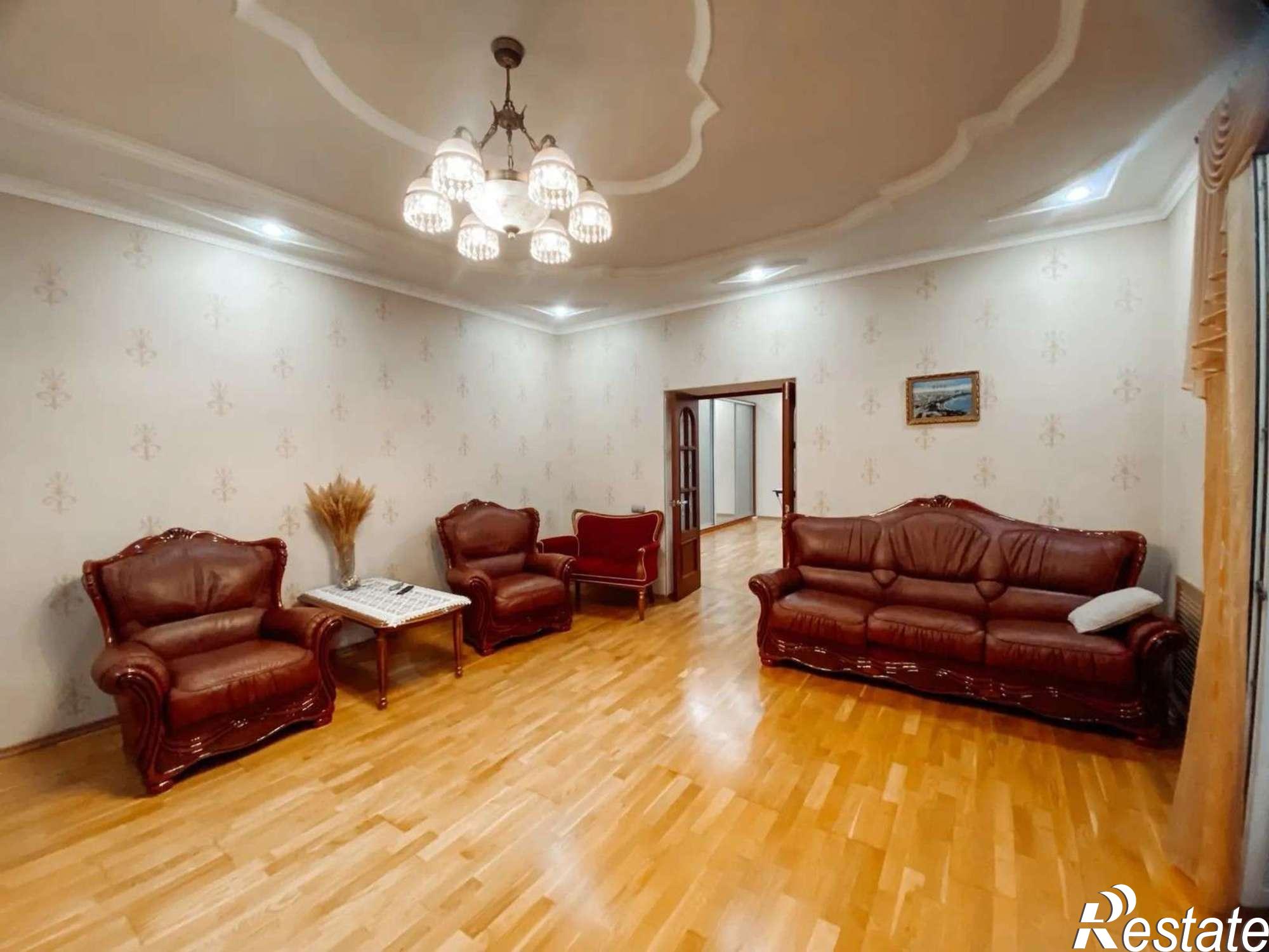 Купить квартиру за 22 000 000 рублей на Солнечная улица, 53