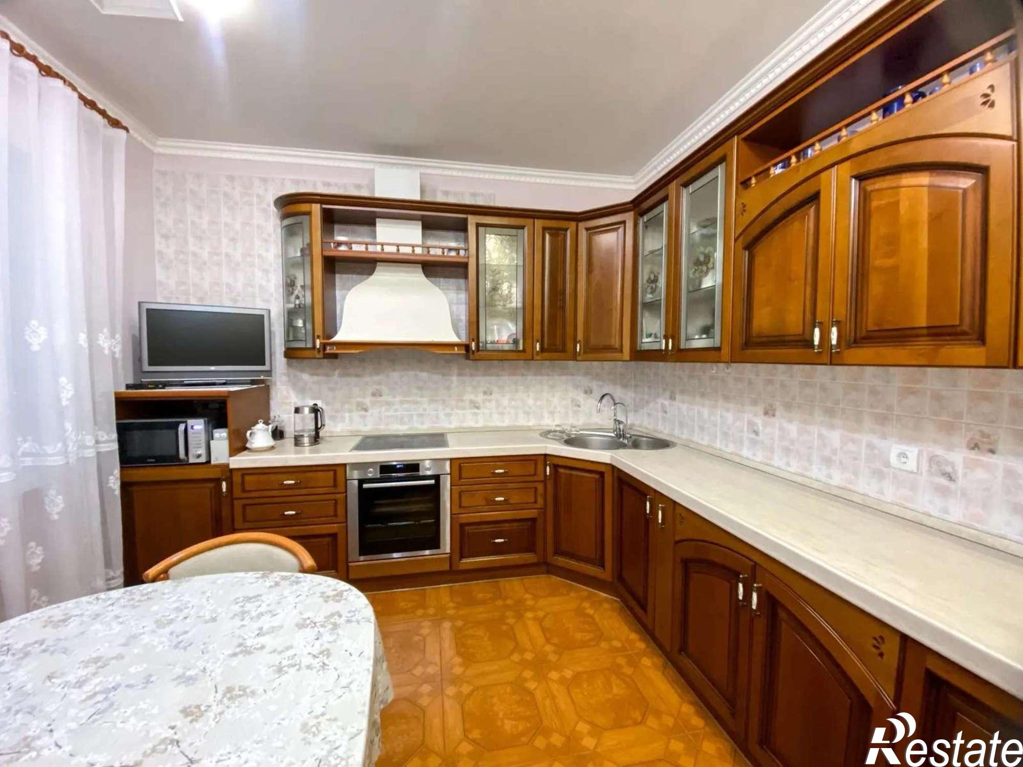 Купить квартиру за 22 000 000 рублей на Солнечная улица, 53