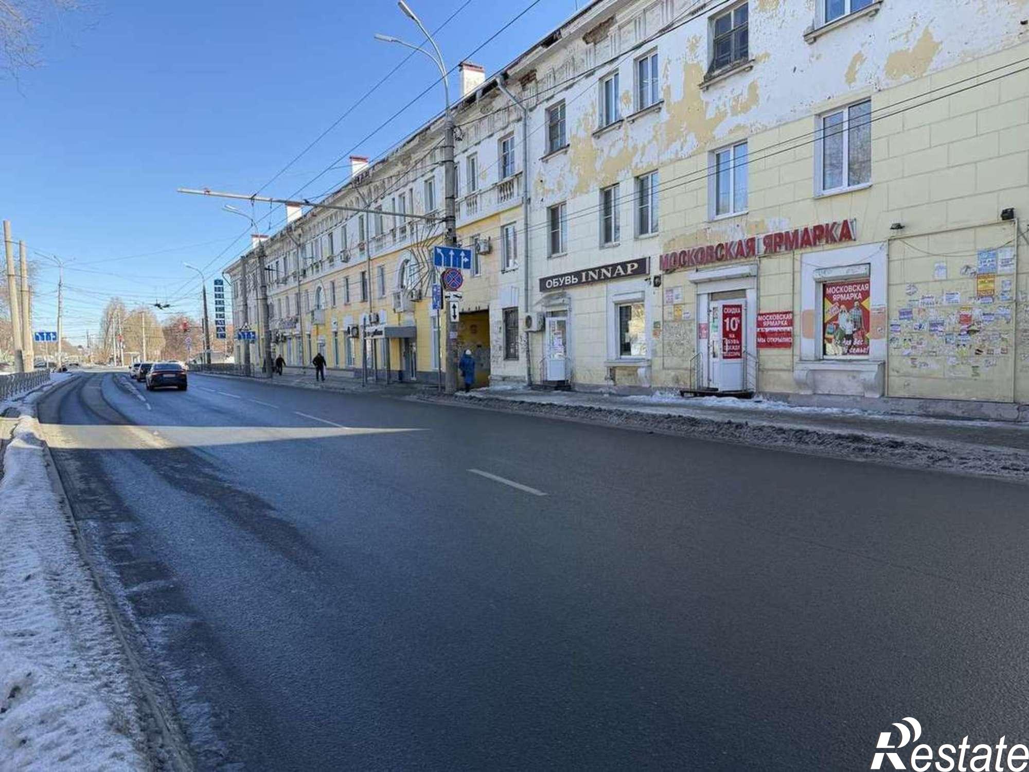 Купить торговое помещение за 32 000 000 рублей на Кирова проспект, 48