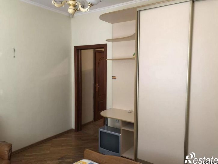 Студия Молодогвардейская улица, 38