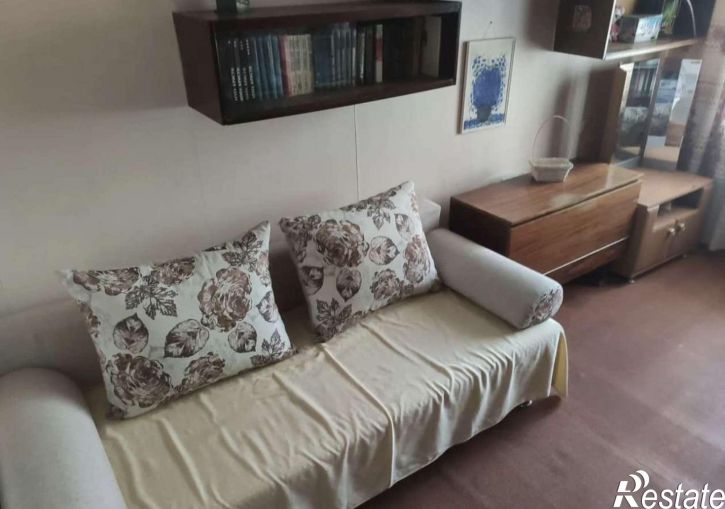 3-комн квартира Елизарова улица, 68