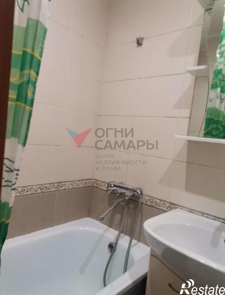 2-комн квартира Евгения Золотухина улица, 31