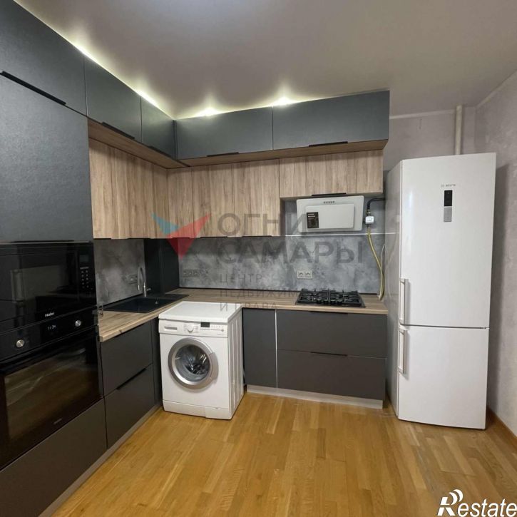3-комн квартира Братьев Коростелёвых улица, 83