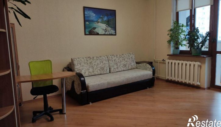 3-комн квартира Академика Платонова улица, 10к2